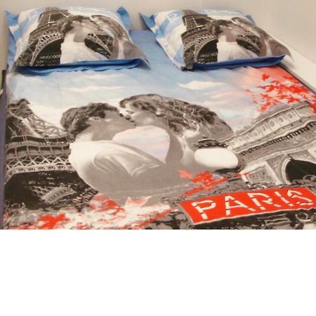 Eiffel Tower Studio With Patio Paris Exterior photo
